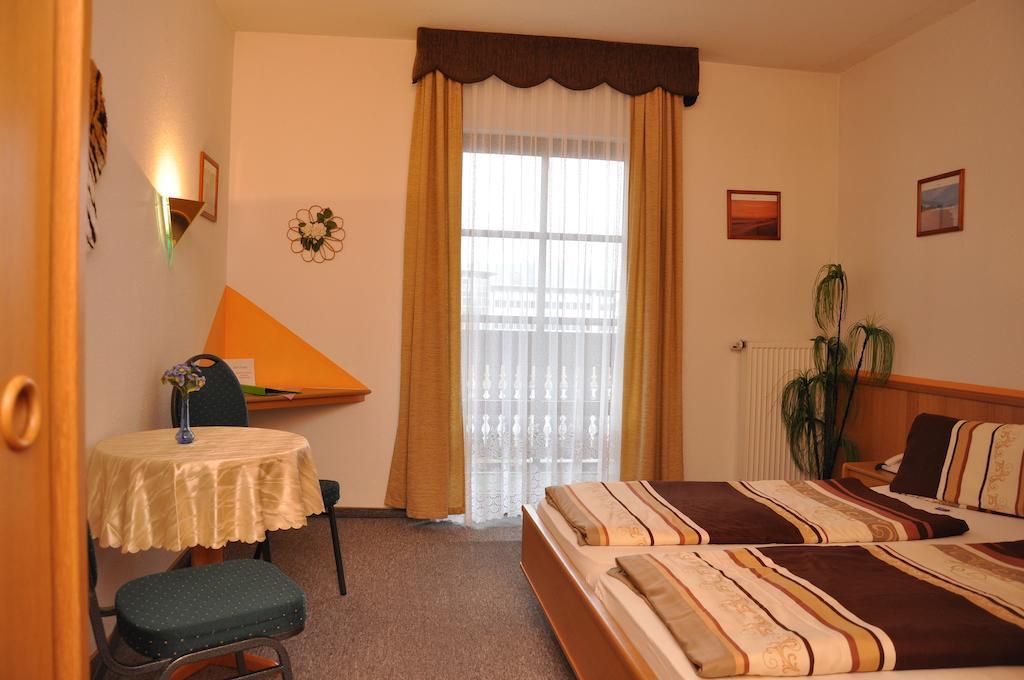 Hotel Fasold Sulzfeld  Cameră foto